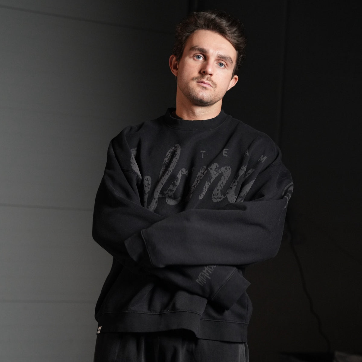 HERITAGE CREW - SCRIPT / BLACK WASH