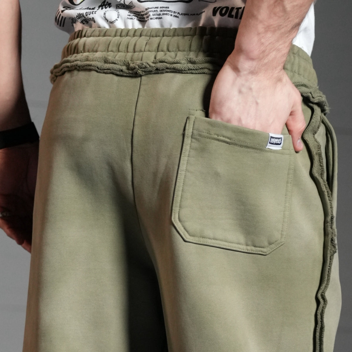 FOUNDATION PANT - OLIVE WASH