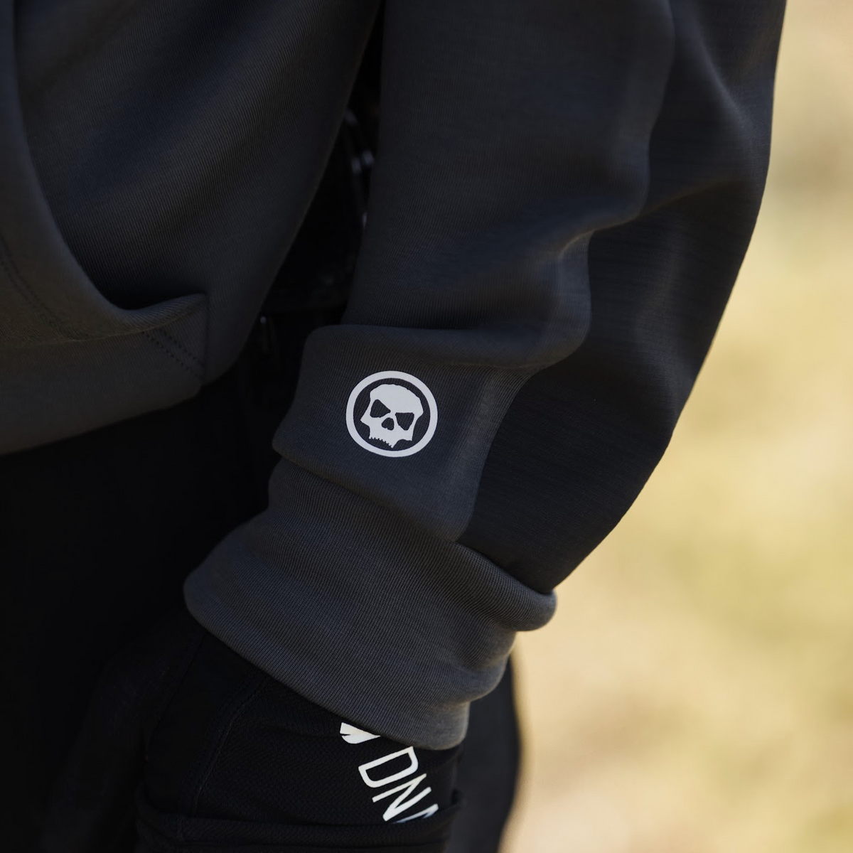 PRO DNA™ SPEC-1 SCUBA PLAYING HOODIE - BLACK