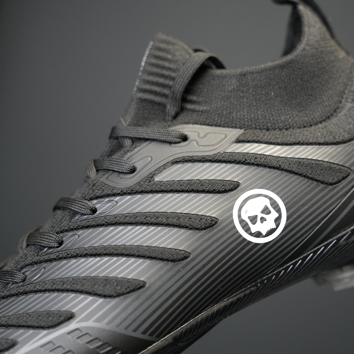 PRO DNA™ VOLTRAX CLEATS - BLACK